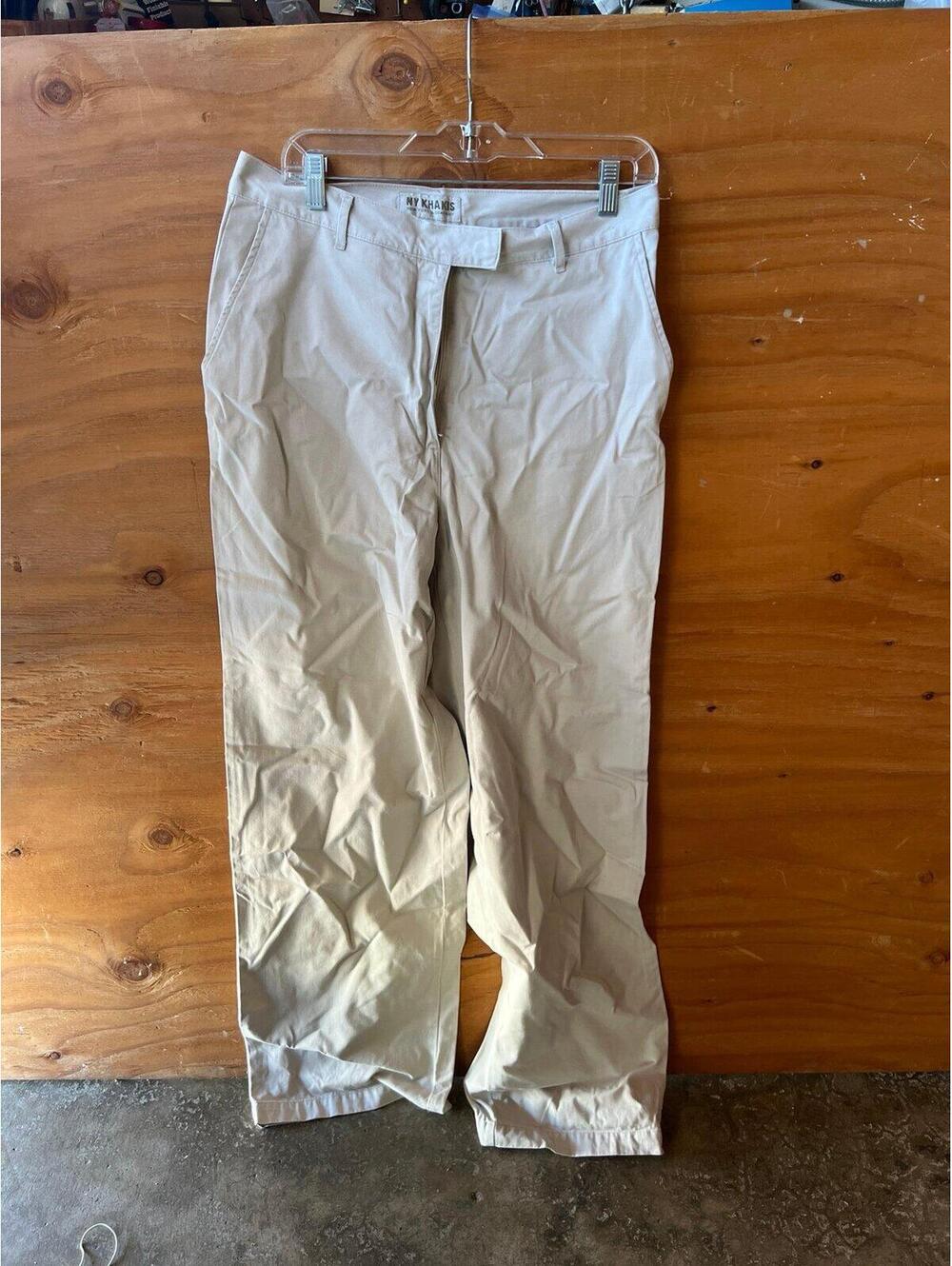 New York and Company Chino pants